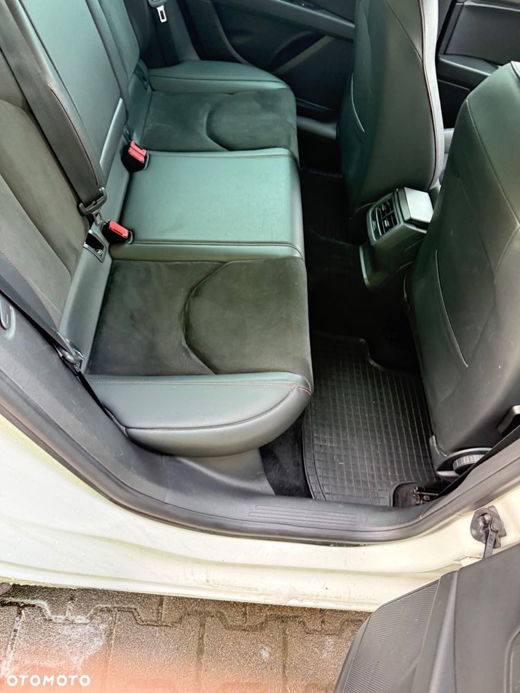 Seat Leon 2.0 TDI FR S&S 4Drive - 2