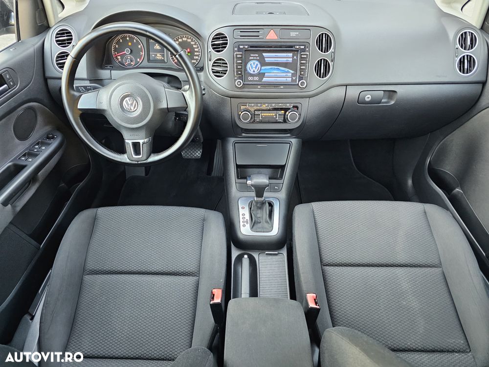 Volkswagen Golf Plus - 11