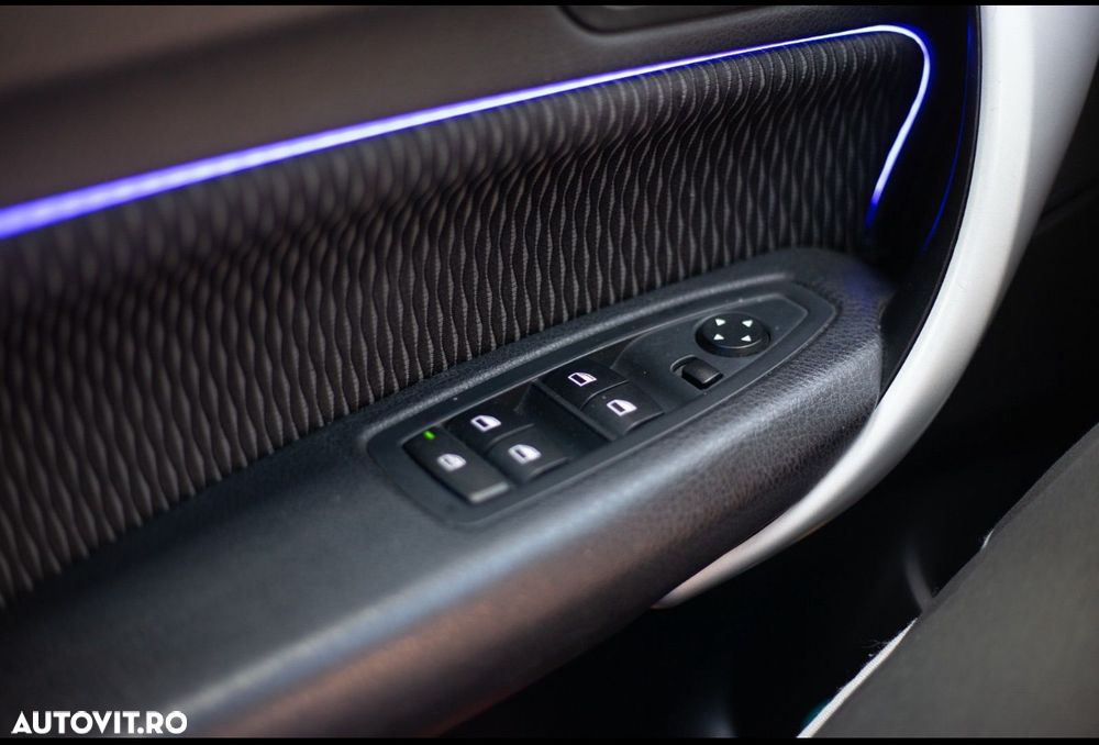 BMW Seria 1 118i Sport Line - 6