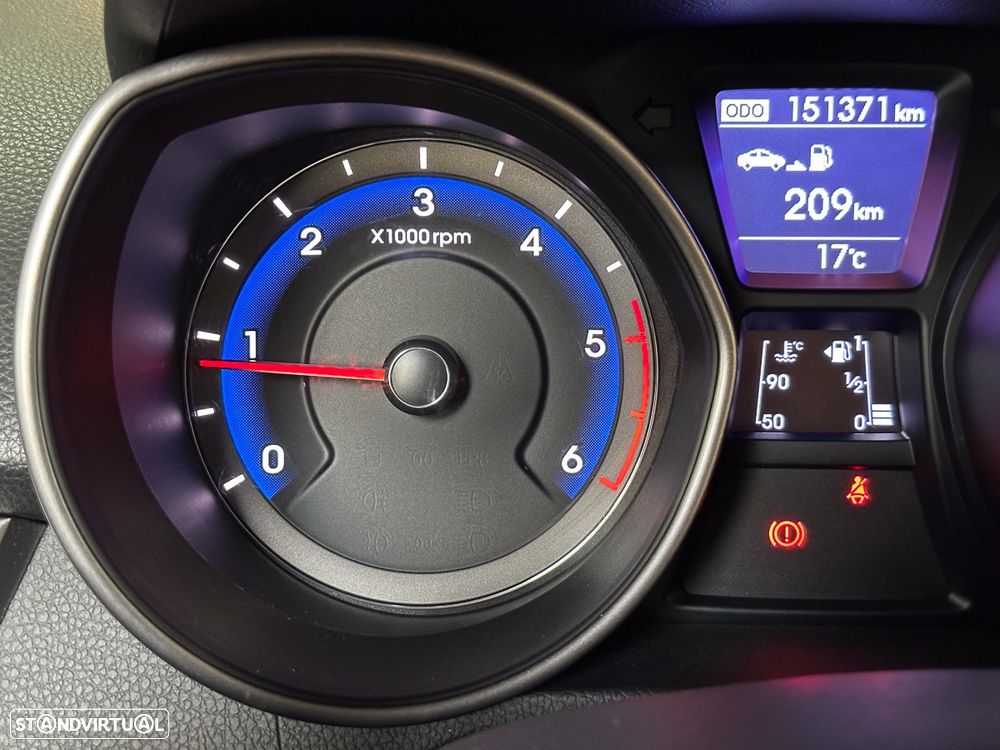 Hyundai i30 CW - 31