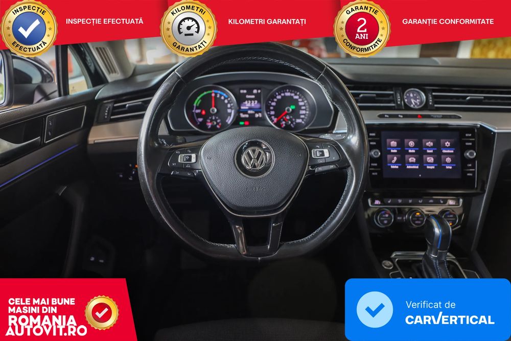 Volkswagen Passat GTE - 21