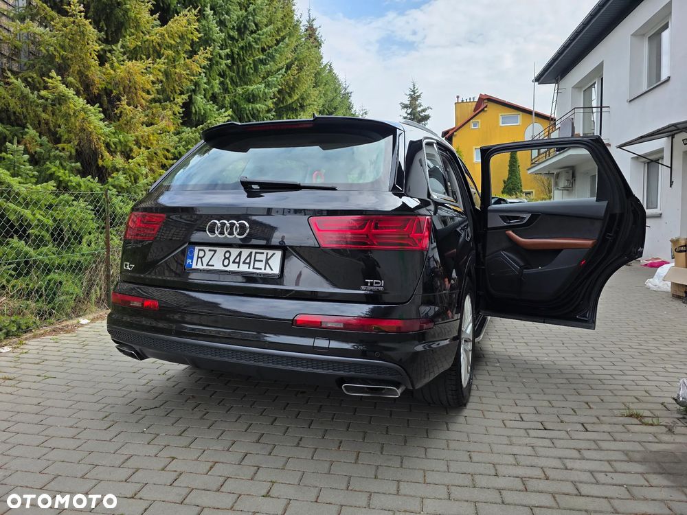 Audi Q7 - 4