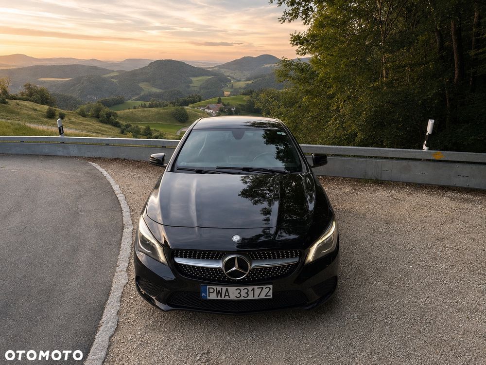 Mercedes-Benz CLA 250 4Matic 7G-DCT Urban - 10