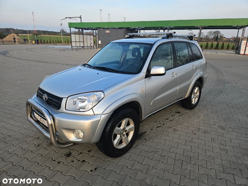Toyota RAV4 2.0 VVT-i 4x4 - 1