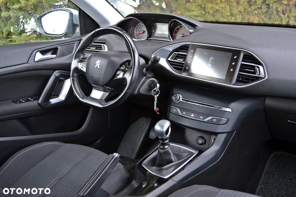 Peugeot 308 - 14