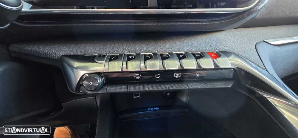 Peugeot 3008 1.6 Hybrid Allure e-EAT8 - 46