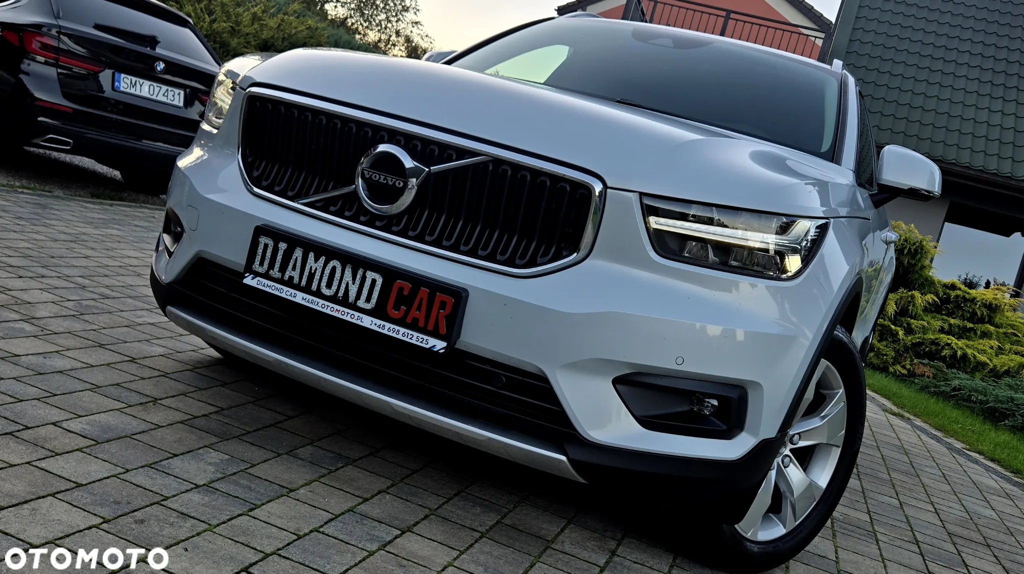 Volvo XC 40 D3 Momentum Pro - 2