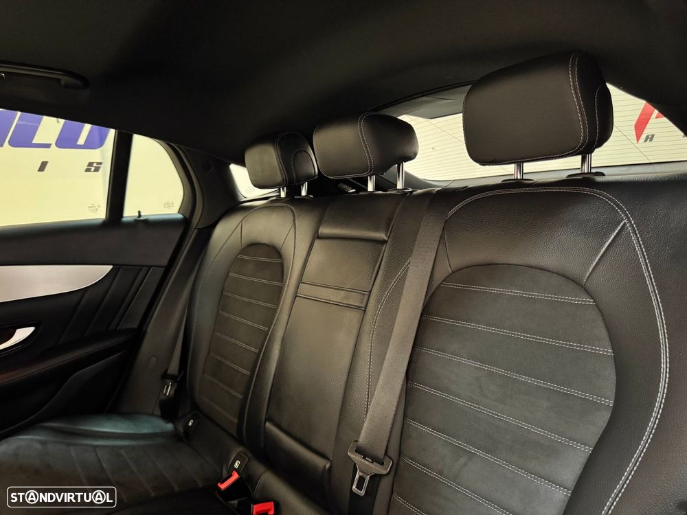 Mercedes-Benz GLC 300 e Coupé 4Matic - 55