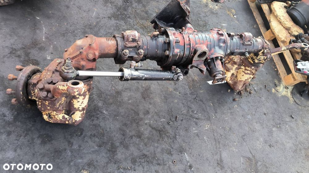 MOST PRZEDNI BELARUS MTS 820 - 3