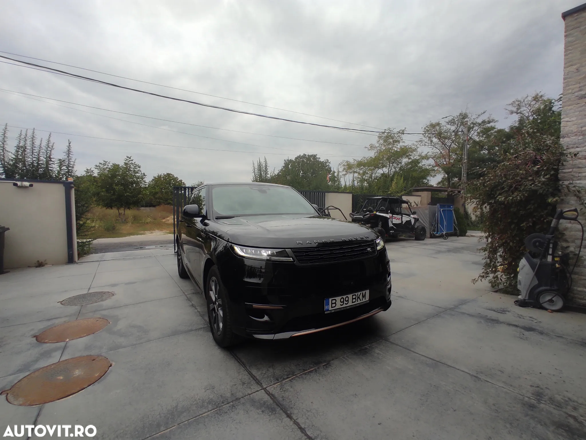 Land Rover Range Rover Sport 3.0 I6 D250 MHEV Dynamic SE - 2