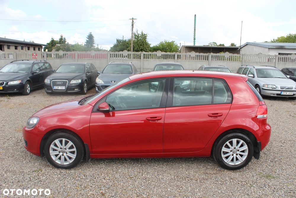 Volkswagen Golf - 12