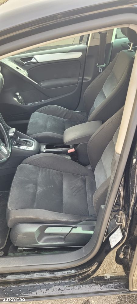 Volkswagen Golf - 23