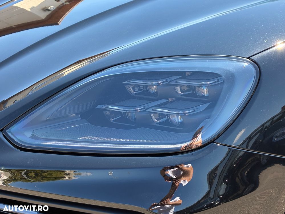 Porsche Cayenne Coupe Turbo E-Hybrid cu pachet GT - 11