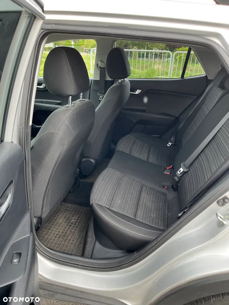 Kia Stonic 1.0 T-GDI L - 8