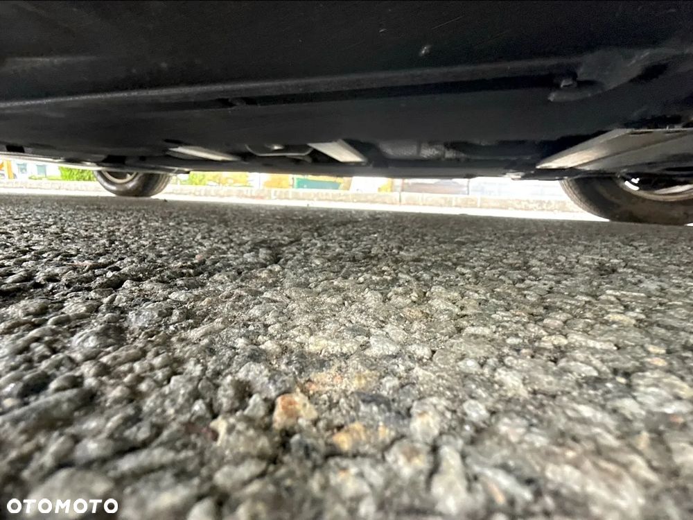 Toyota Prius 1.8 Hybrid Executive - 22