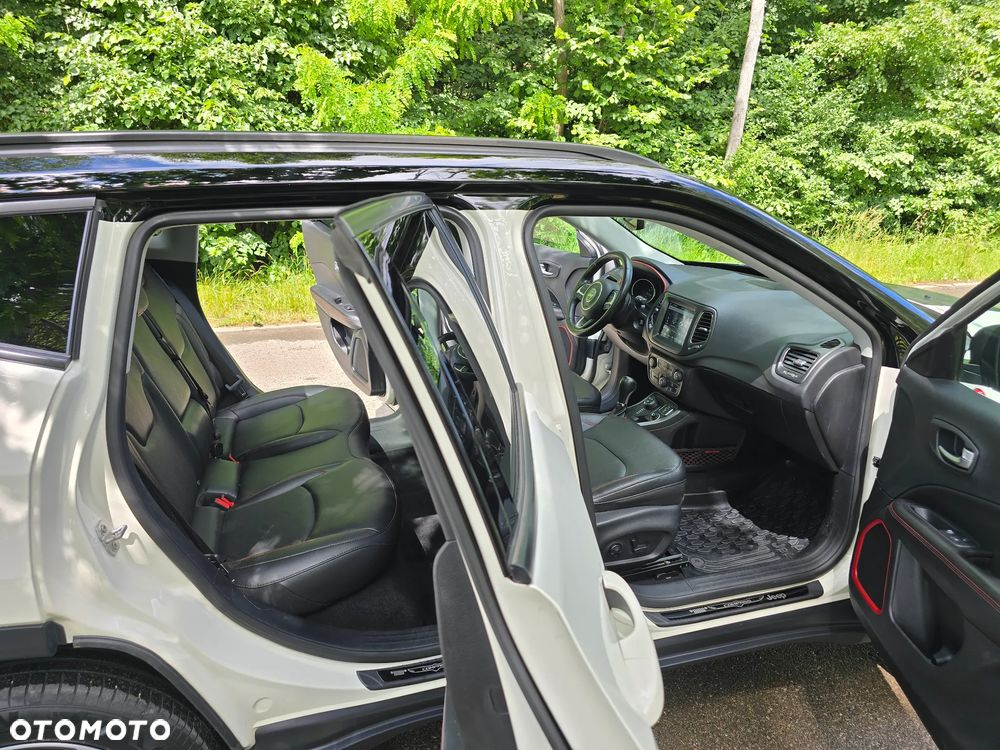 Jeep Compass 2.0 MJD Trailhawk 4WD S&S - 19