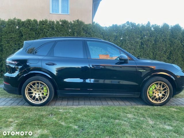 Porsche Cayenne E-Hybrid Platinum Edition - 10
