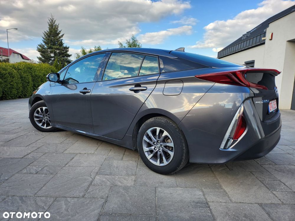 Toyota Prius 1.8 Hybrid Executive - 7