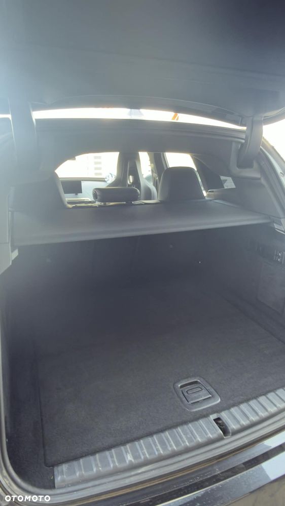 BMW iX xDrive40 76.6kWh Signature - 19