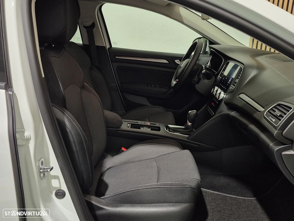 Renault Mégane 1.6 Plug-In Intens - 15