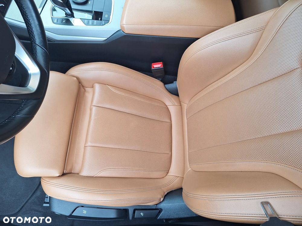 BMW Seria 3 320d xDrive MHEV Advantage sport - 12