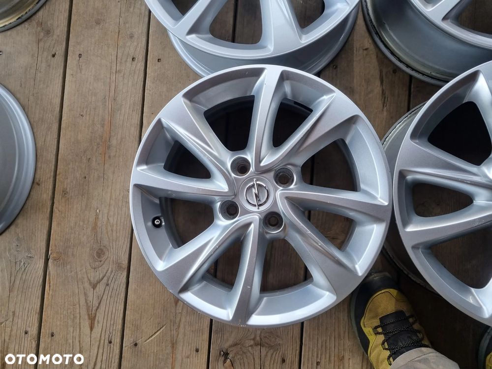 OPEL CORSA F alu 6,5X16 ET38 4X108 bdb stan - 2