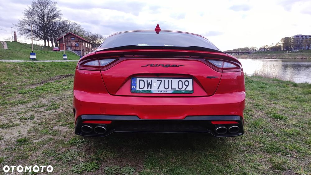 Kia Stinger - 6