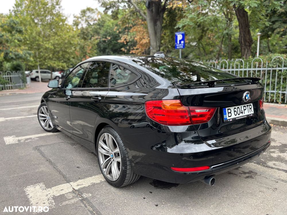 BMW Seria 3 320i xDrive Aut. - 1