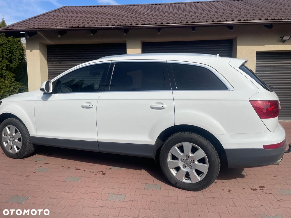 Audi Q7 - 17