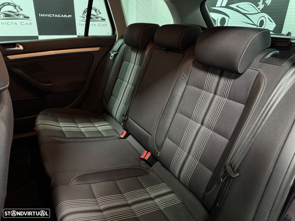 VW Golf Variant 2.0 TDi DPF MATCH - 37