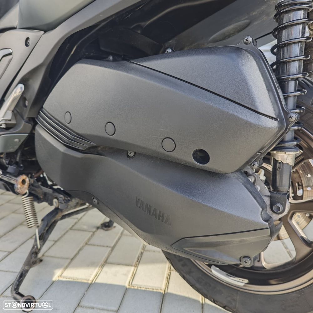 Yamaha Tricity 300 - 13