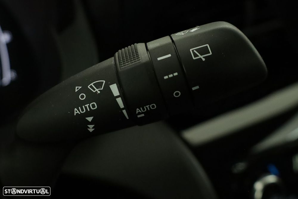Toyota Yaris Cross 1.5 HDF Comfort - 19