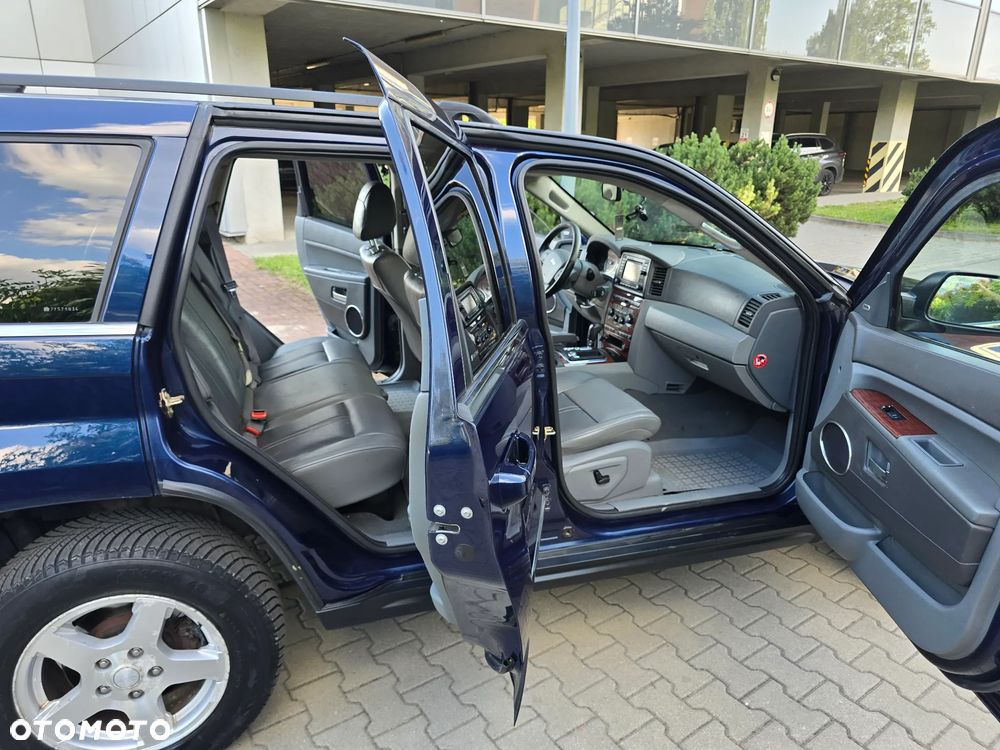 Jeep Grand Cherokee 3.0 CRD Laredo - 23