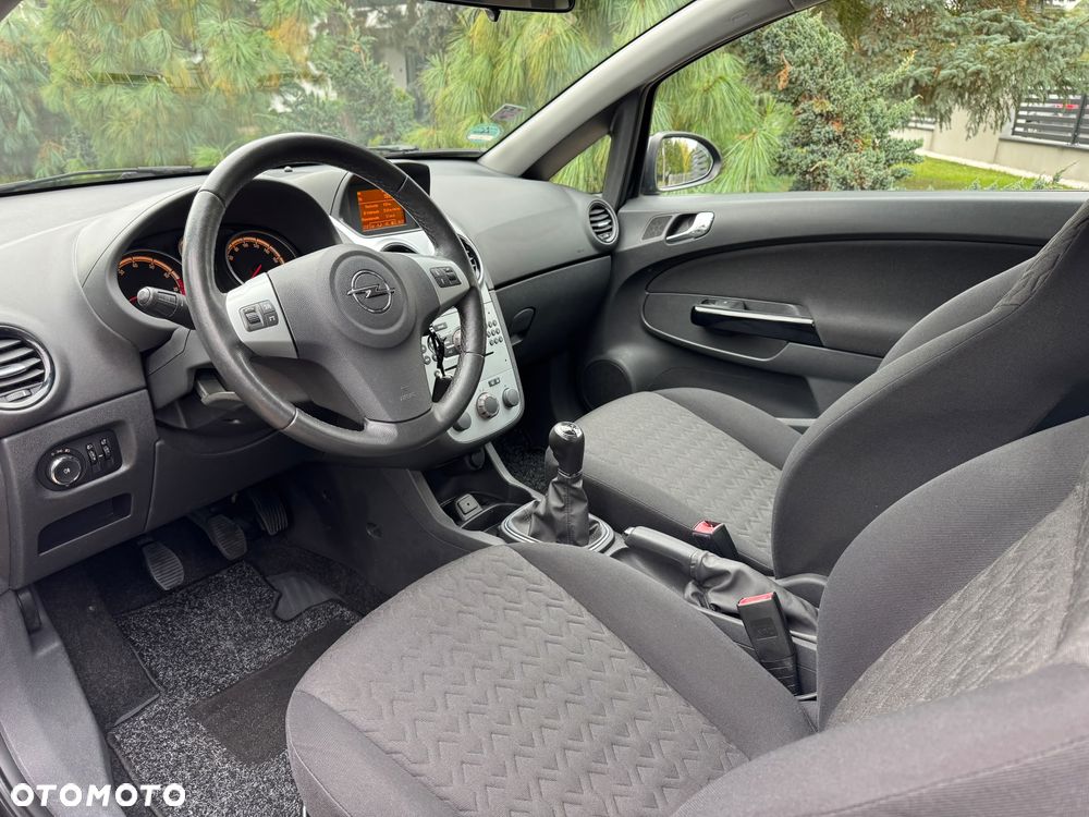 Opel Corsa 1.4 16V Active - 5