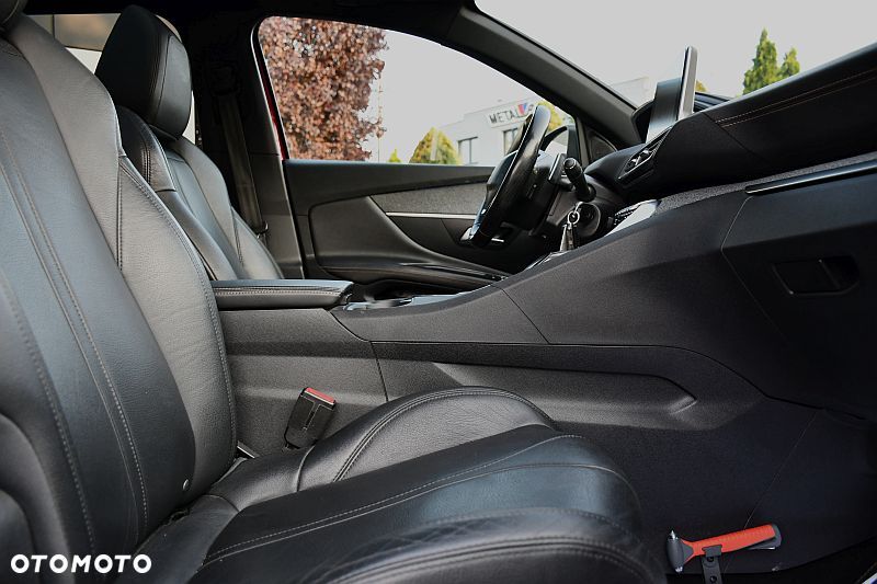 Peugeot 3008 PureTech 180 Stop & Start GPF EAT8 GT - 7