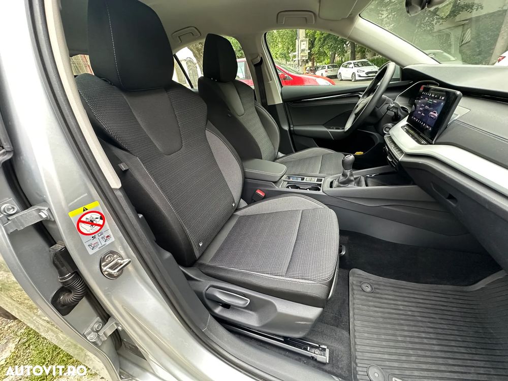 Skoda Octavia 1.5 TSI 115 CP Selection - 25