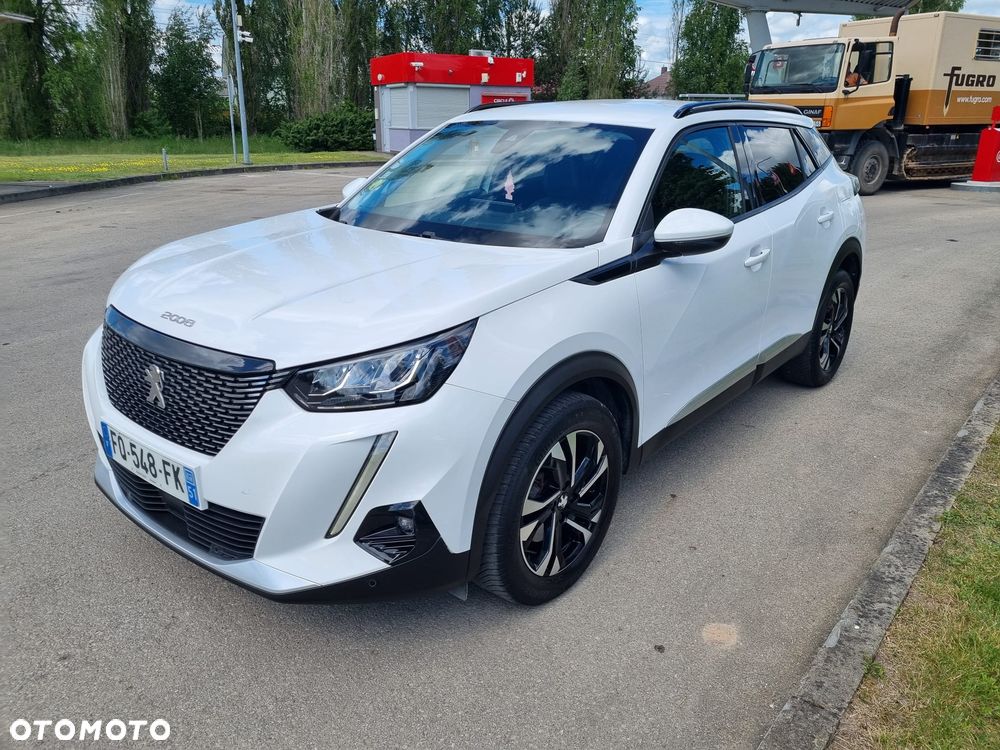 Peugeot 2008 BlueHDi 130 EAT8 Allure Pack - 2