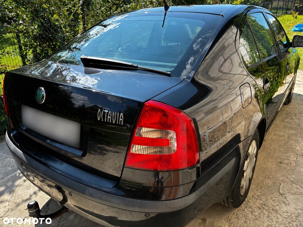 Skoda Octavia 1.6 Ambition - 2