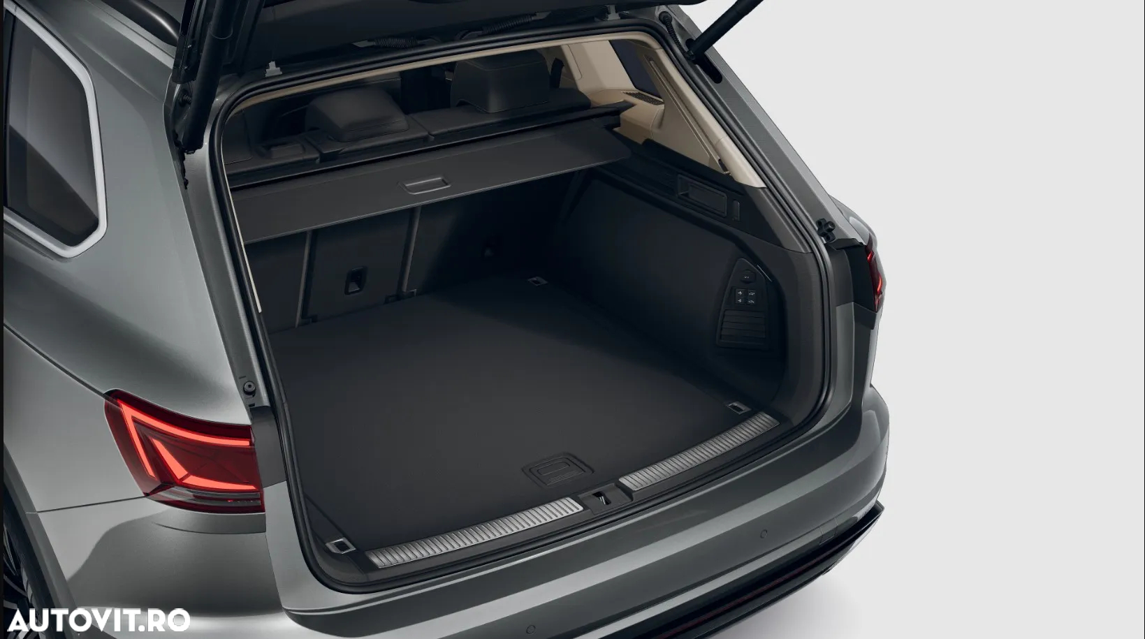 Volkswagen Touareg V6 TDI 4MOTION Elegance - 8