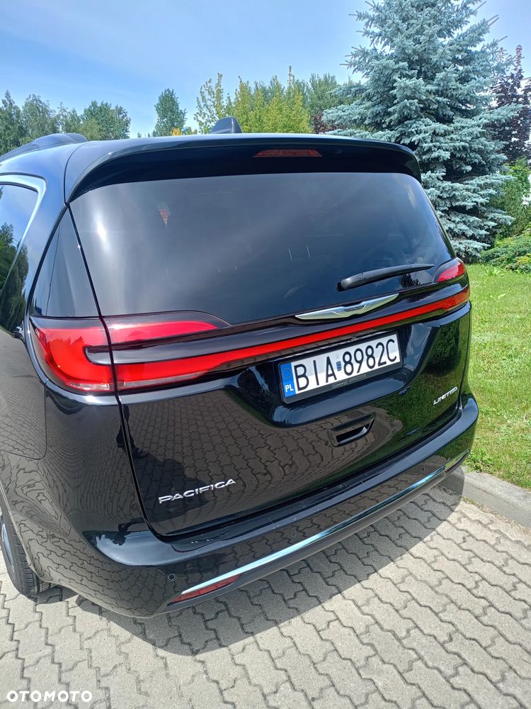 Chrysler Pacifica - 6