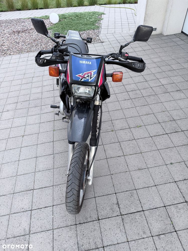 Yamaha XT - 10