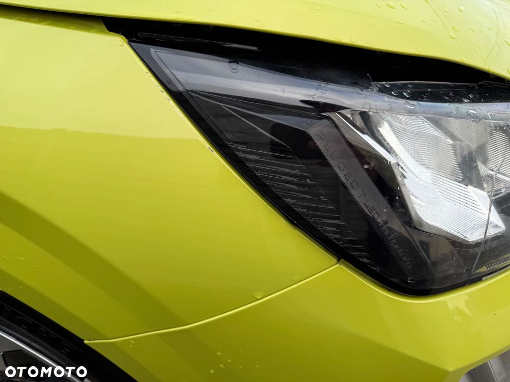 Peugeot 208 PureTech 100 Style - 30