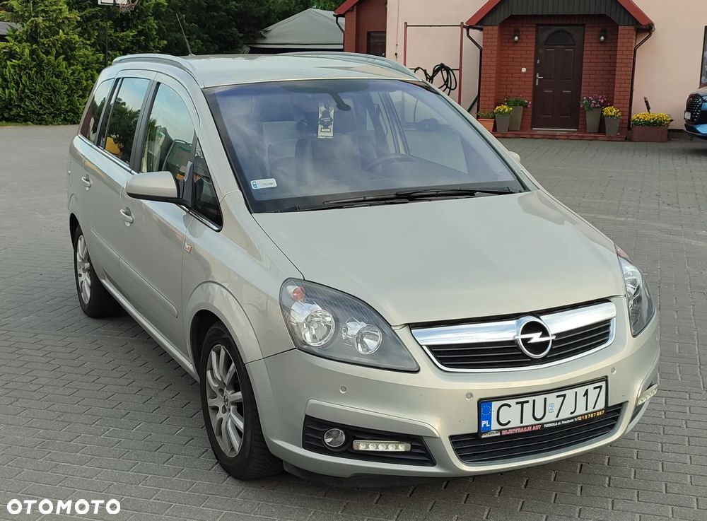 Opel Zafira 1.9 CDTI Enjoy - 2