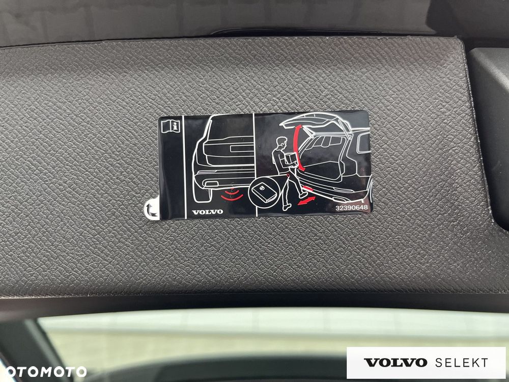 Volvo XC 90 - 22