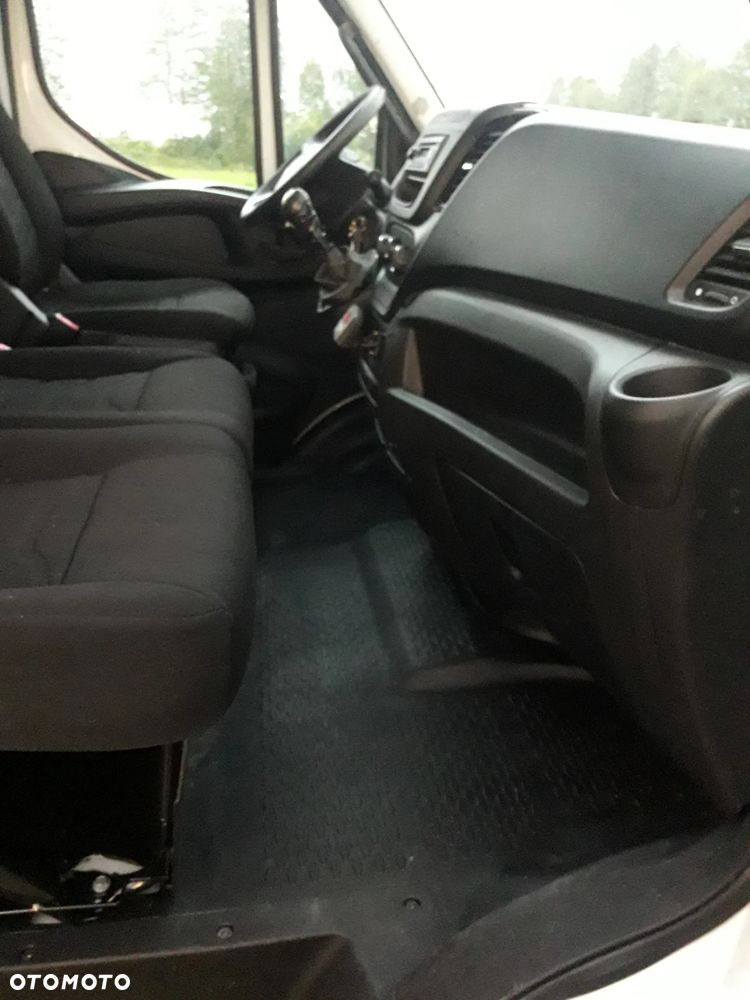 Iveco 35 - 16