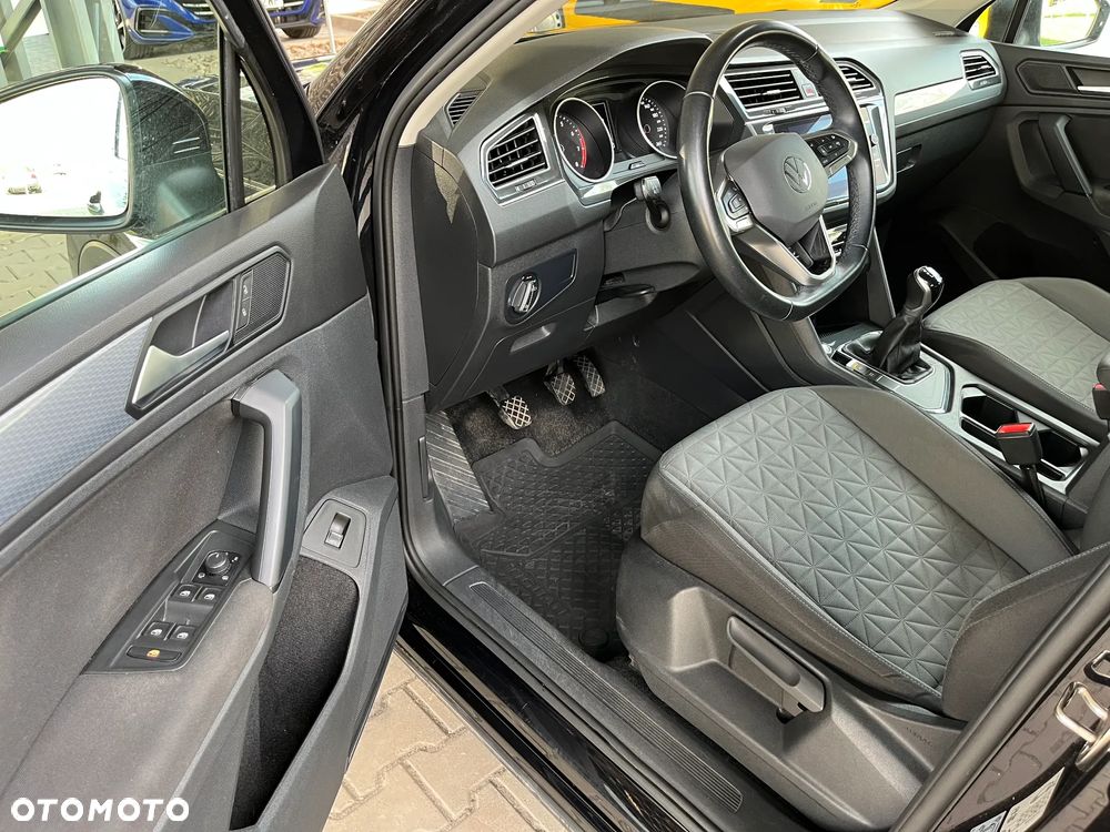 Volkswagen Tiguan 1.5 TSI EVO Life - 10