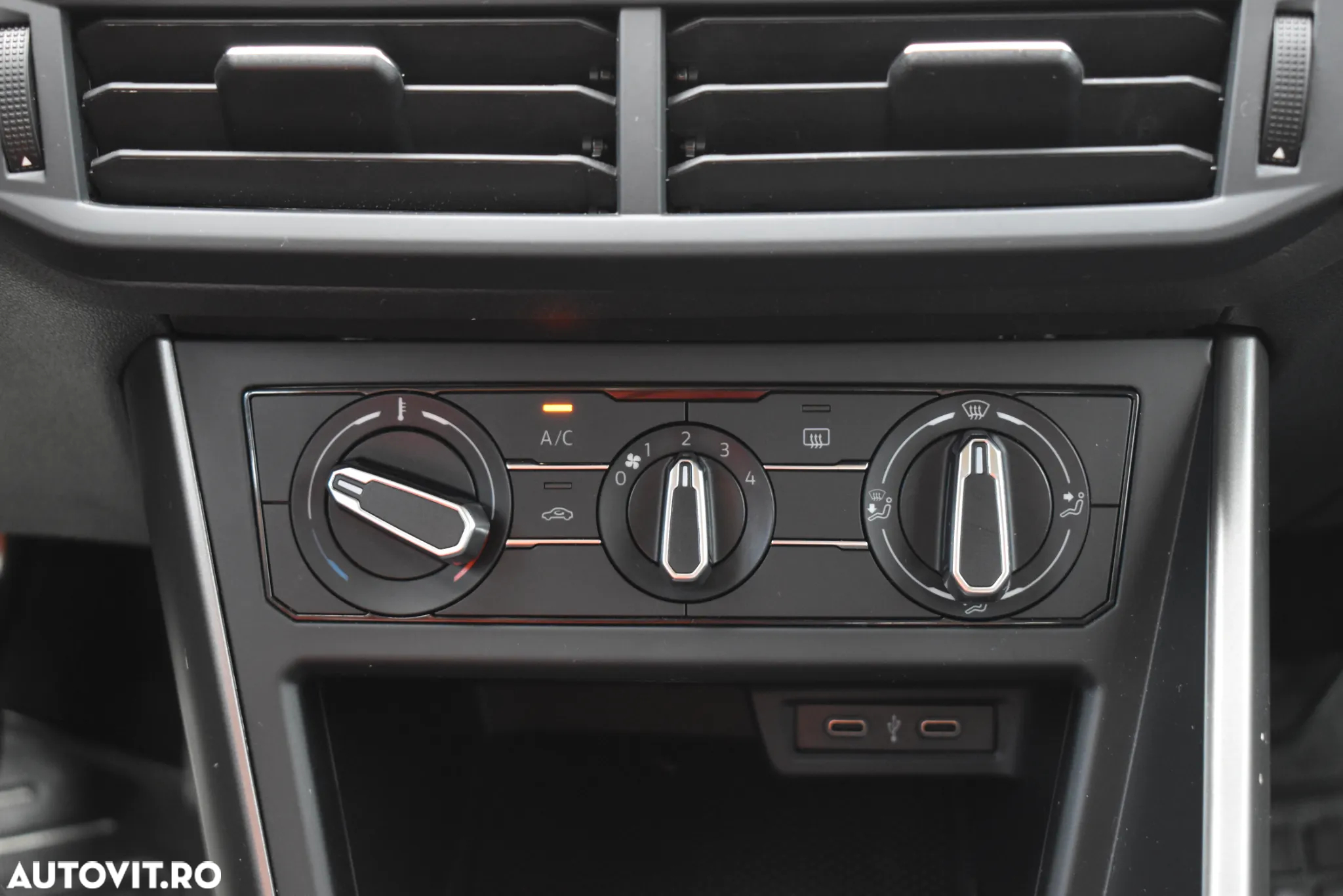 Volkswagen Polo 1.6 TDI Comfortline - 25