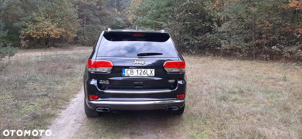 Jeep Grand Cherokee - 14