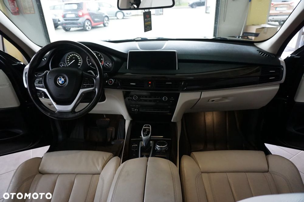 BMW X5 xDrive30d - 19