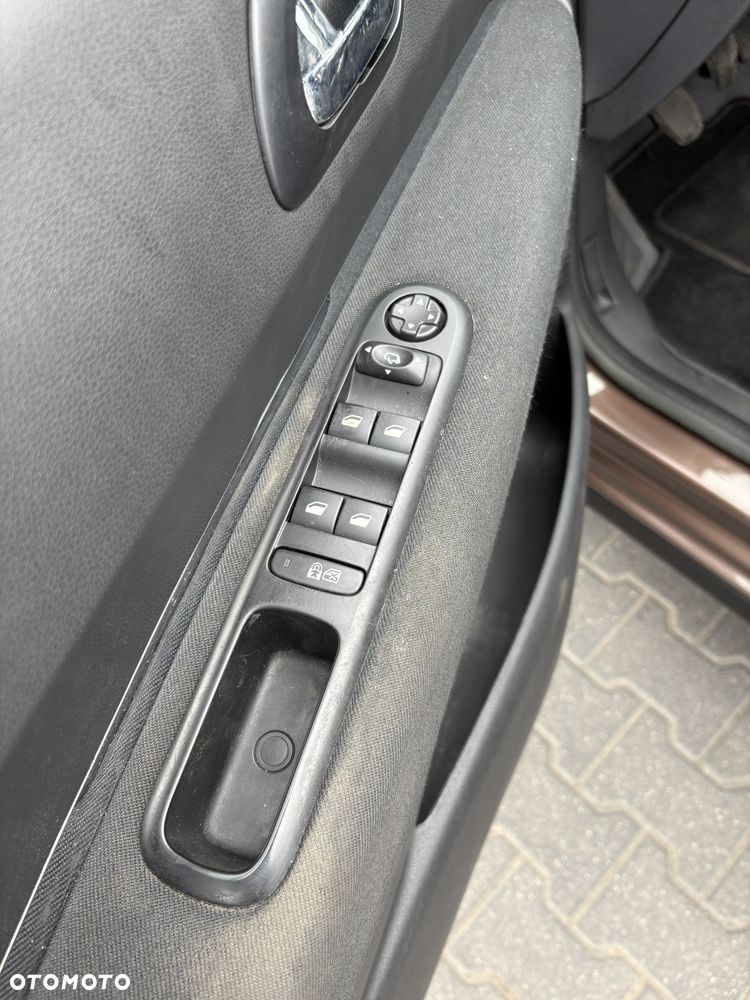 Peugeot 3008 - 6